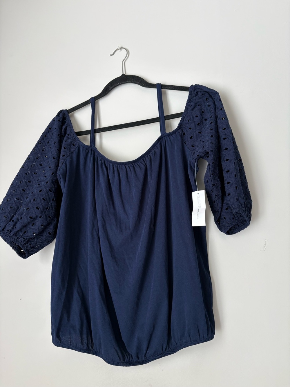 New York & Company Women’s Navy Eyelet Puff Sleeve Top M Casual
